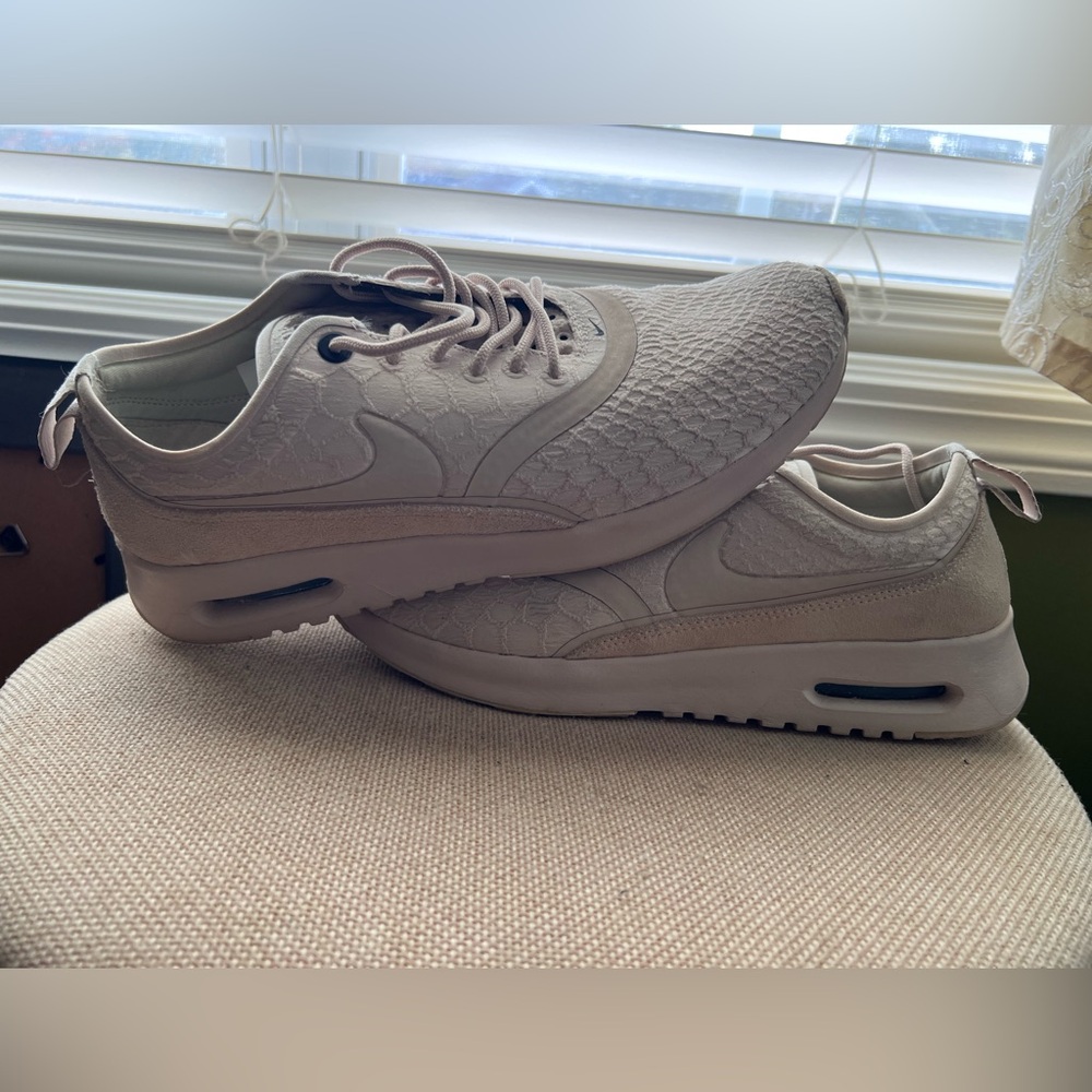 Nike Air Max Thea Ultra Shoes - Picture 5 of 6